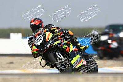 media/Sep-20-2025-TrackDaz (Sat) [[27f0cde673]]/A Group/12pm (Turn 1)/
